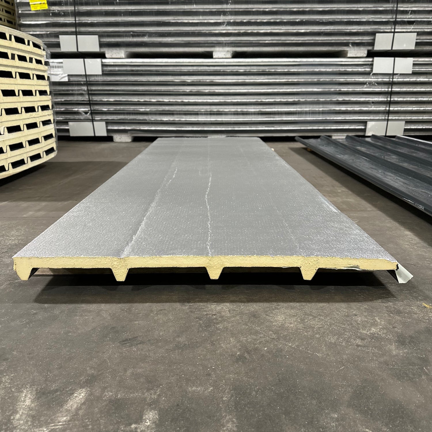 30mm PUR Insulated Roof Panel (No Cut Back)