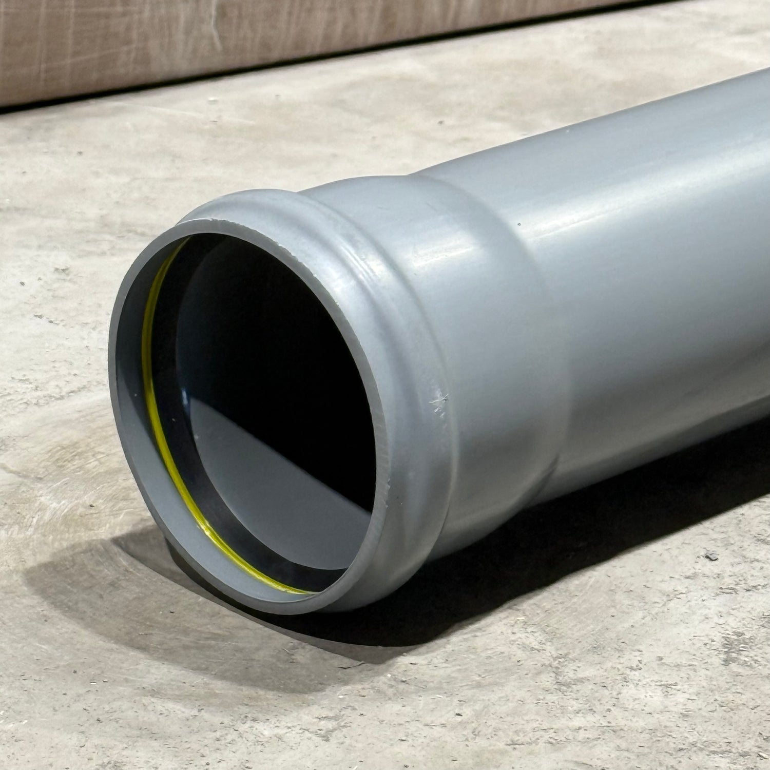 Briarwood Industrial 110mm Guttering Single Socket Soil Downpipe